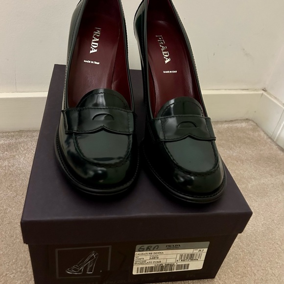 **SOLD**
Prada Vintage Spazzolato Fume High Heel Loafers - Picture 2 of 5